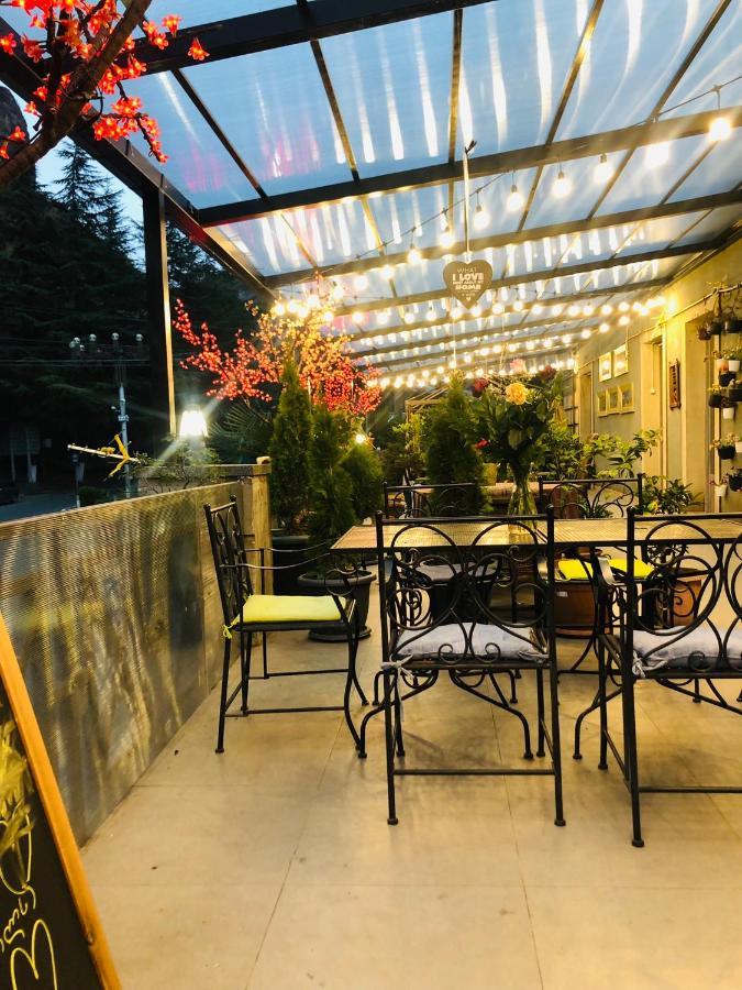 Hotel Newland Chiatura Экстерьер фото