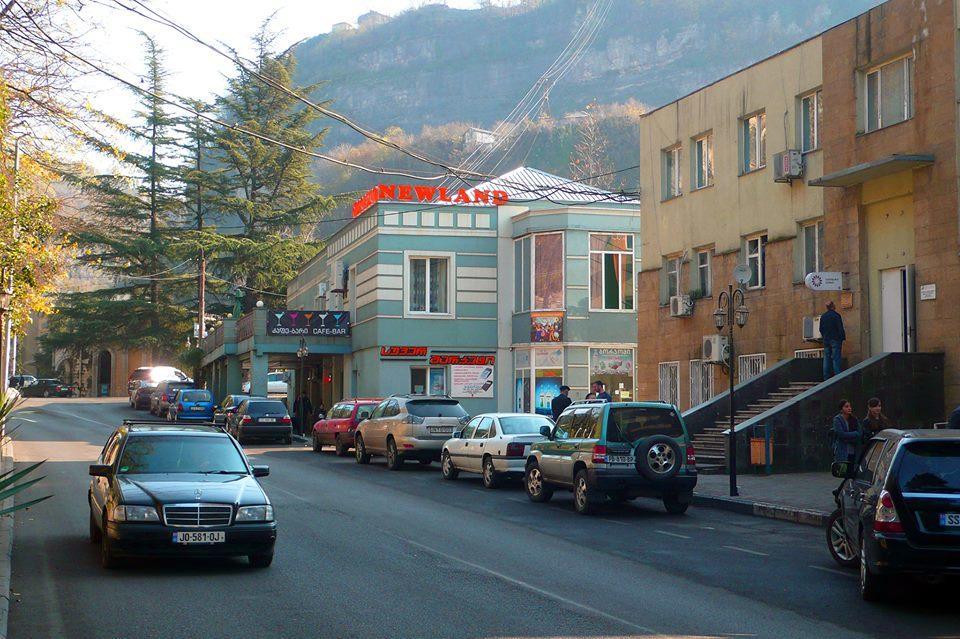 Hotel Newland Chiatura Экстерьер фото